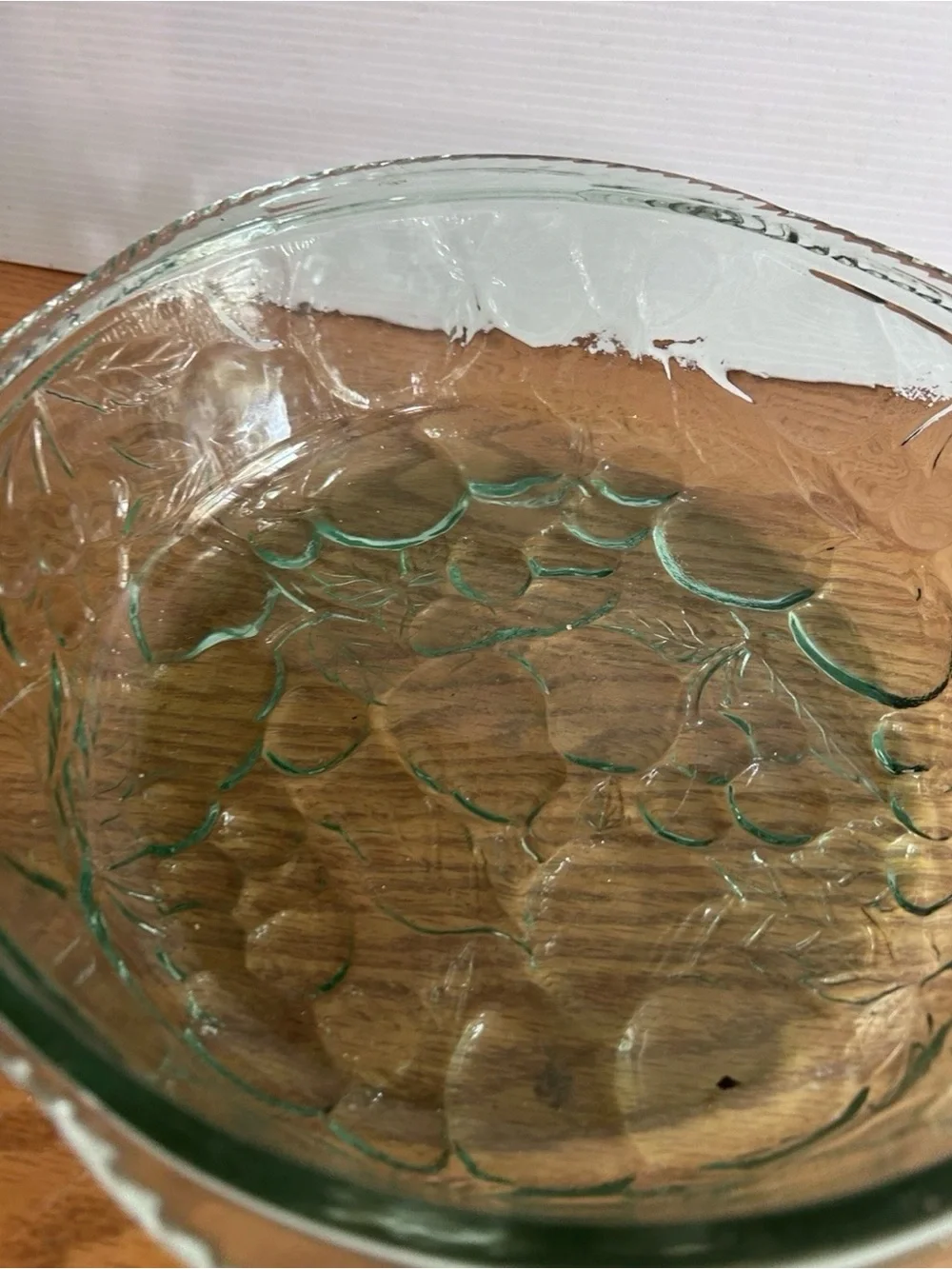 Libbey Large Round Green Glass Casserole Dish + Lid Orchard Fruit Pattern 3qt